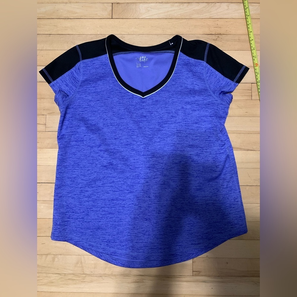 Vintage Women's Blue quick dry Athletic Top